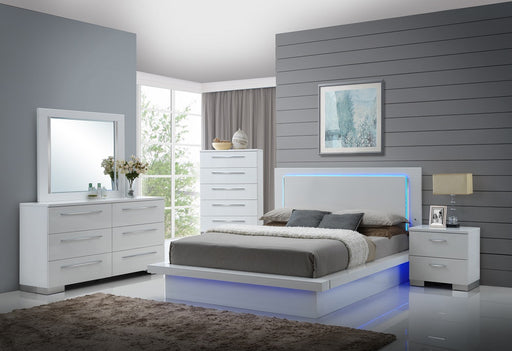 New Classic Furniture | Bedroom Queen 5 Piece Bedroom Set in Pennsylvania 2851