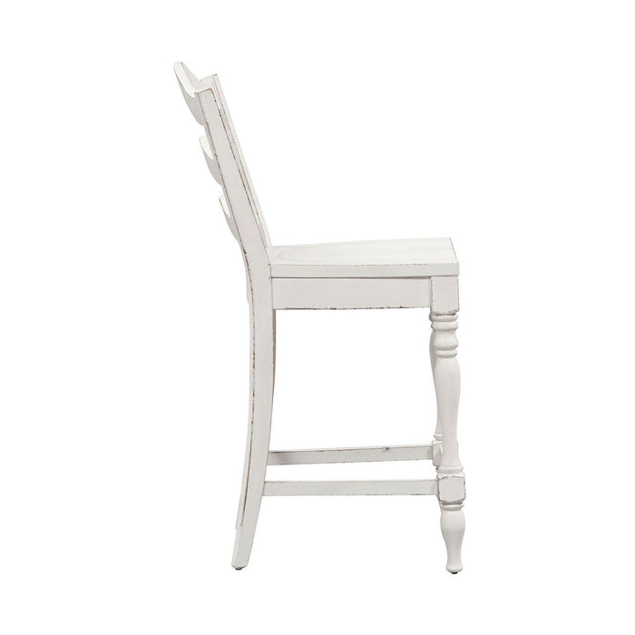 Liberty Furniture | Casual Dining Ladder Back Counter Chairs in Richmond Virginia 15644