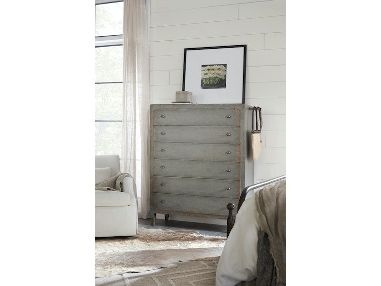 Hooker Furniture | Bedroom Six-Drawer Chest- Speckled Gray in Lynchburg, Virginia 1048