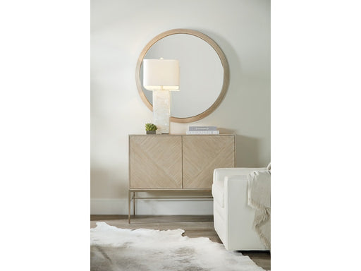 Hooker Furniture | Bedroom Six-Drawer Dresser & Round Mirror in Winchester, VA 0570