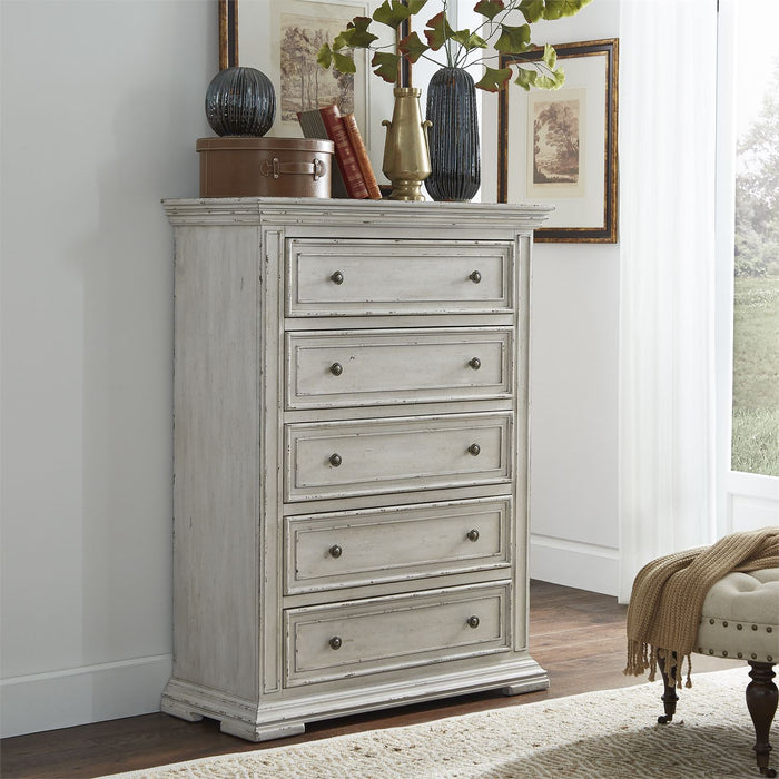 Liberty Furniture | Bedroom 5 Drawer Chest in Winchester, Virginia 18236