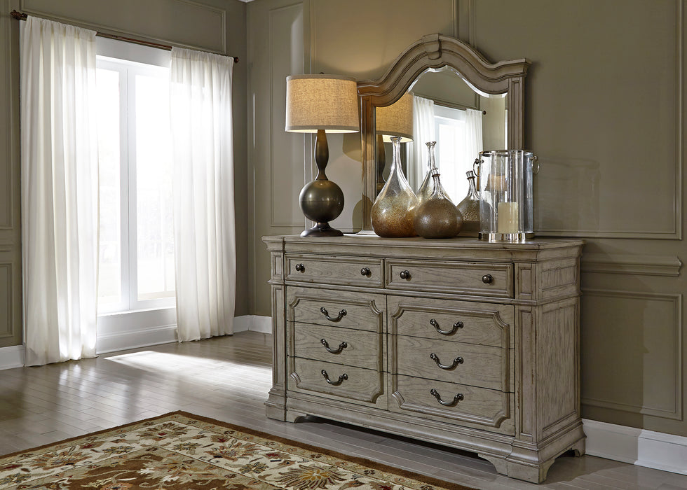 Liberty Furniture | Bedroom Dressers & Mirrors in Winchester, Virginia Winchester, VA 752