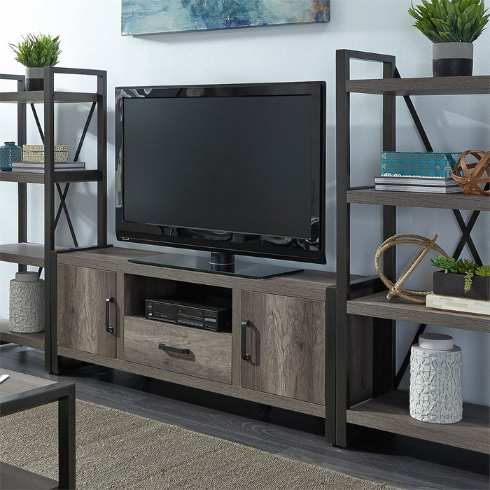 Liberty Furniture | Entertainment Center With Piers in Lynchburg, Virginia 7649
